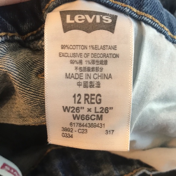 Jeans - Picture 3 of 4